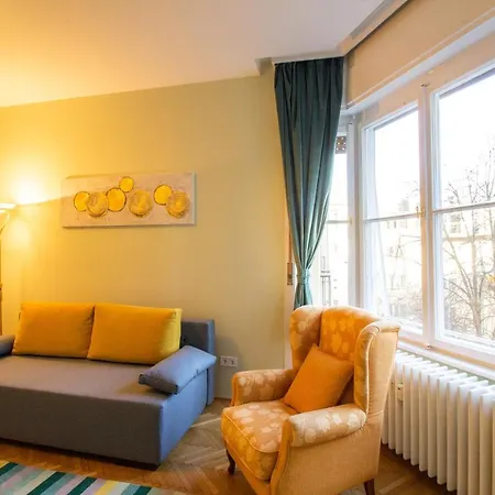 Small Paris Apartman Budapest