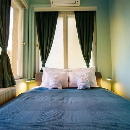 Apartment Small Paris Budapest