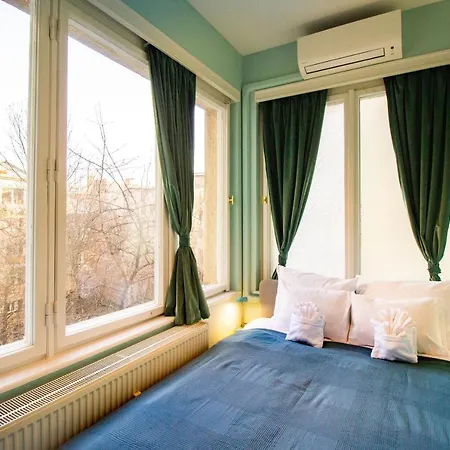 Apartment Small Paris *