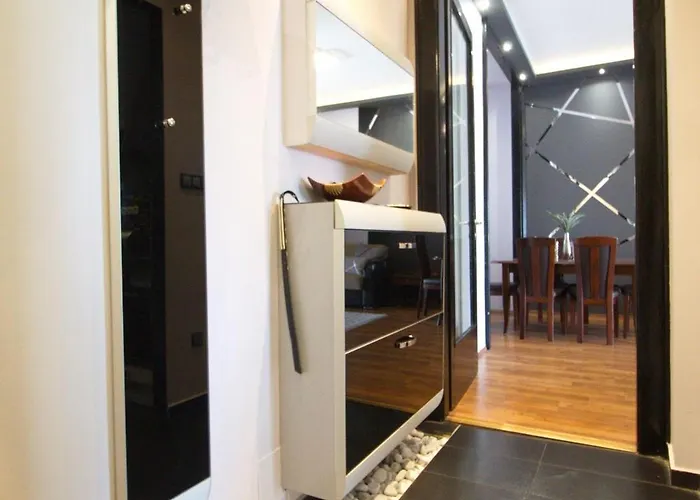 Apartament Small Paris