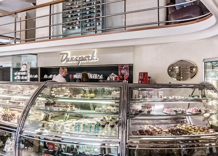 Small Paris Budapesta