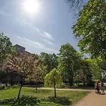 Апартаменты Small Paris *