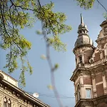 Апартаменты Small Paris