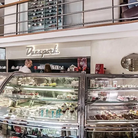 Small Paris 부다페스트